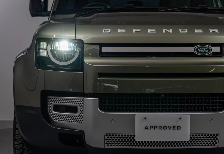 Land Rover Defender D300 Turbo, 2021 - 36