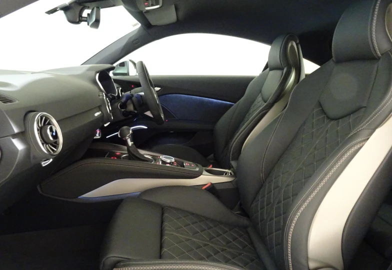 Audi TTS Memorial Edition, 2023 - 2