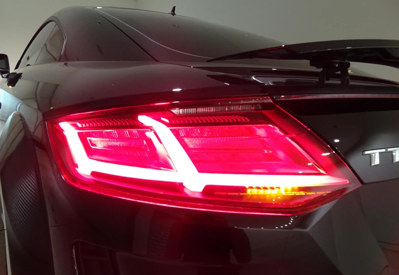 Audi TTS Memorial Edition, 2023 - 30