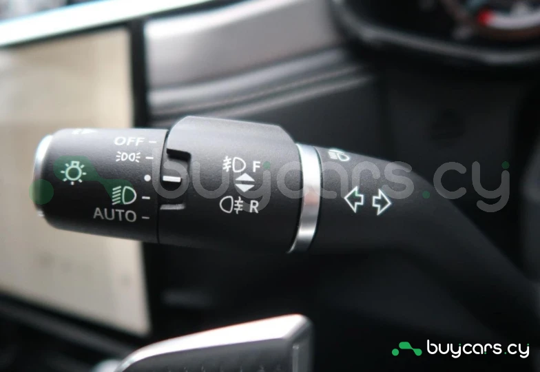 Jaguar F-Pace Серый