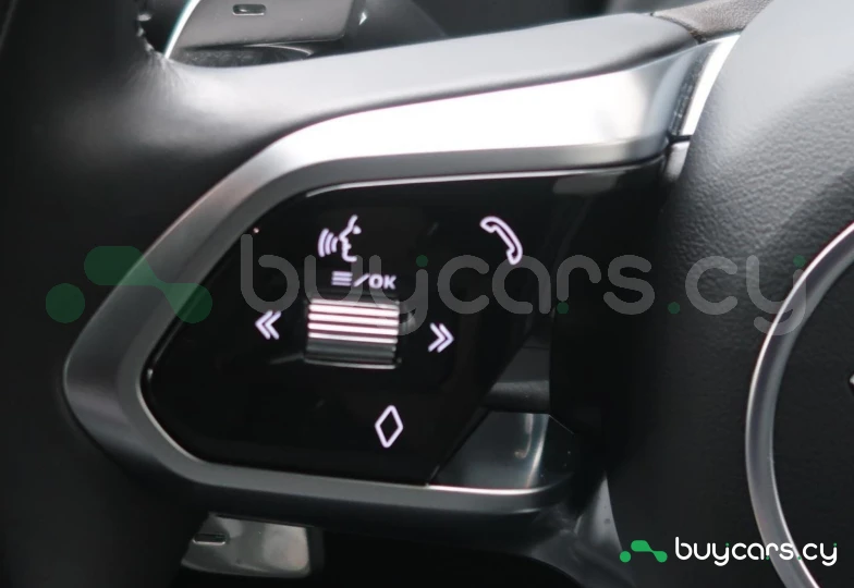 Jaguar F-Pace Серый