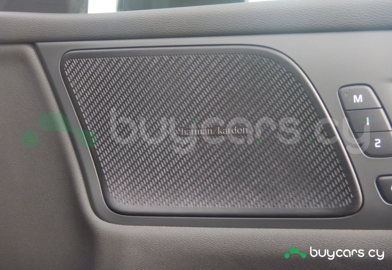 Volvo S60 Серый