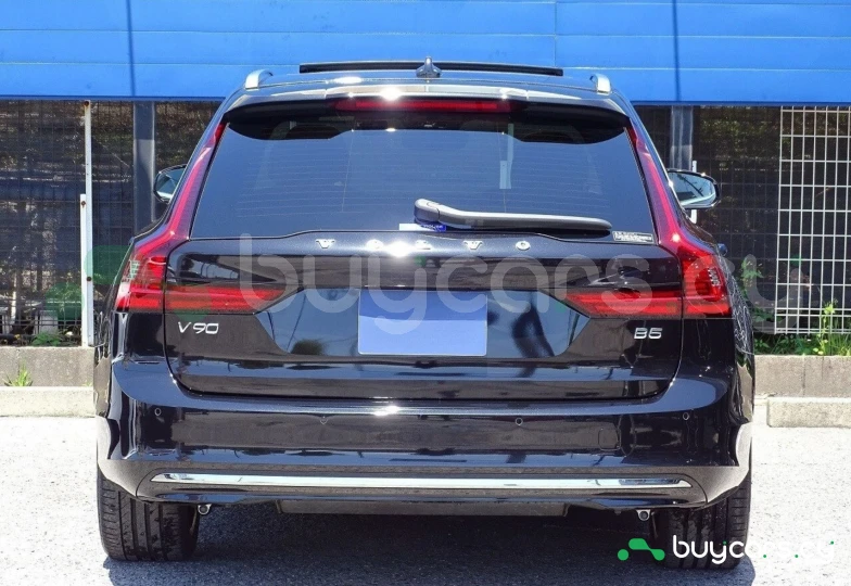 Volvo V90 Черный