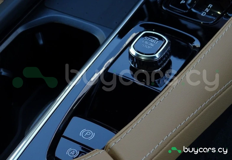 Volvo V90 Черный