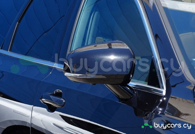 Volvo V90 Черный