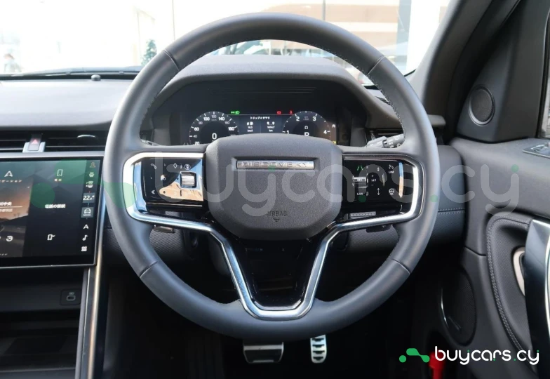 Land Rover Discovery Sport White