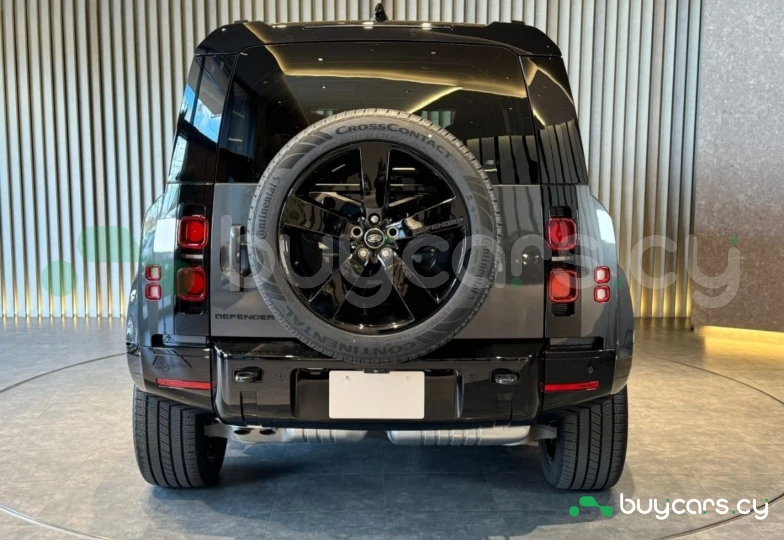 Land Rover Defender Grey
