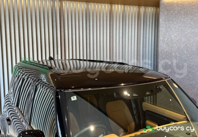 Land Rover Defender Grey