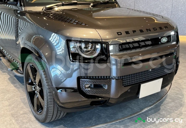 Land Rover Defender Grey