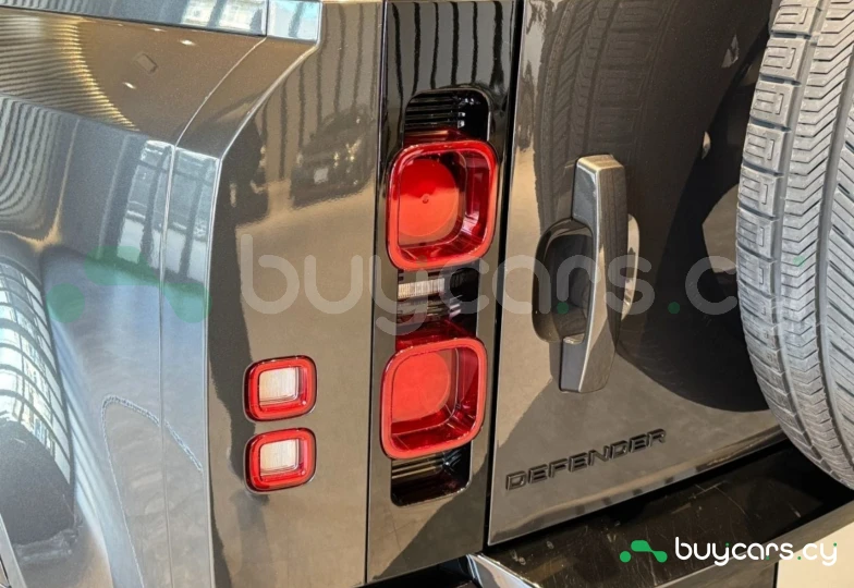 Land Rover Defender Grey