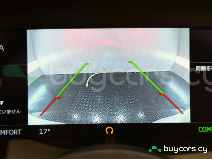 McLaren 750S Белый