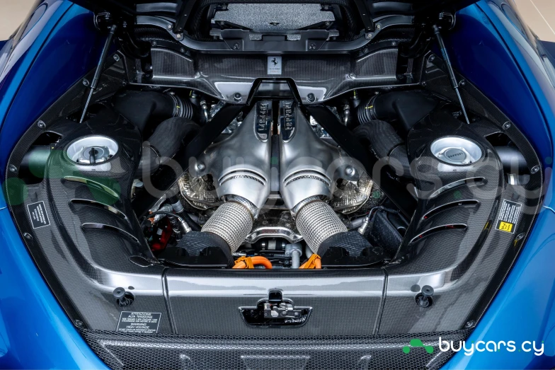 Ferrari 296 Синий