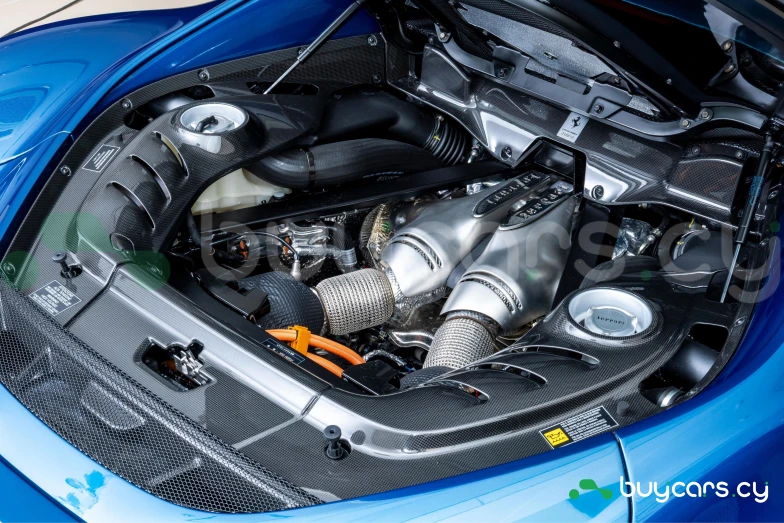 Ferrari 296 Синий