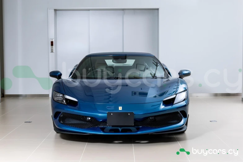 Ferrari 296 Синий