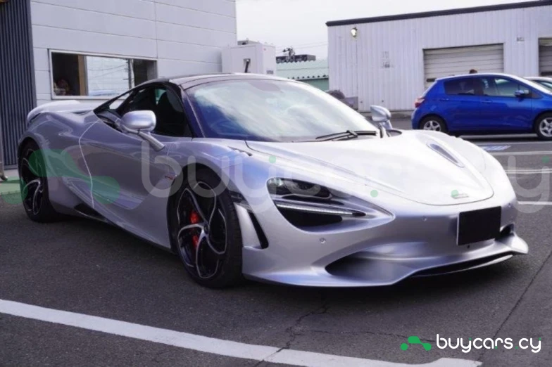 McLaren 750S Серый