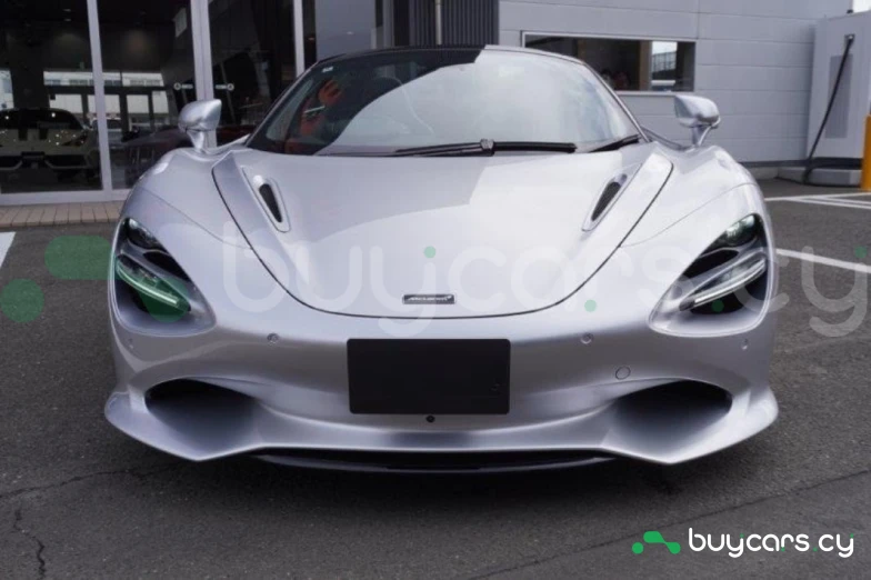 McLaren 750S Серый