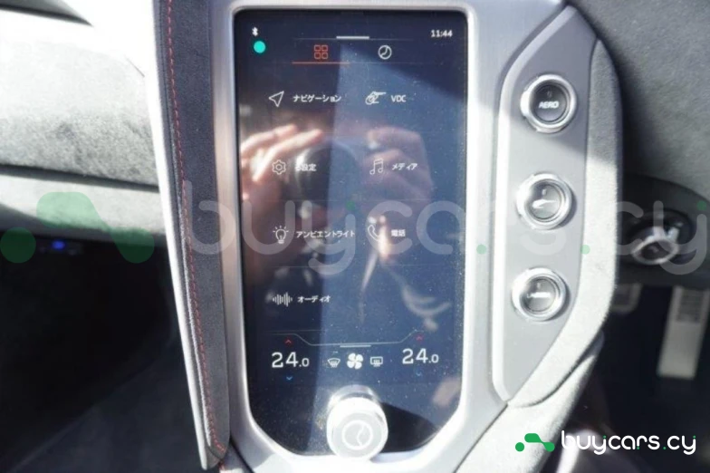 McLaren 750S Серый