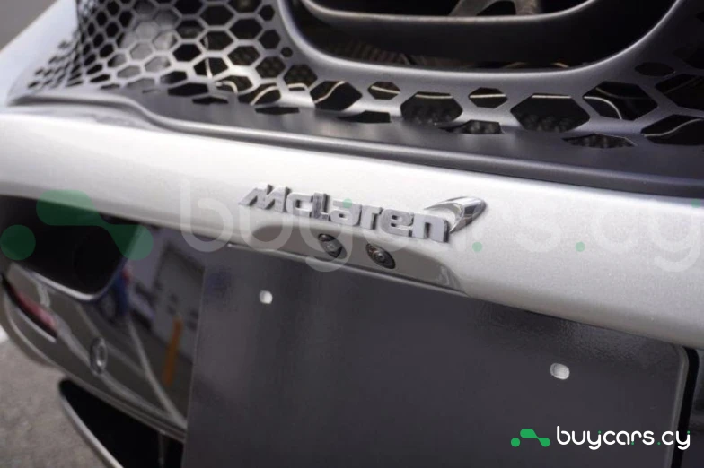 McLaren 750S Серый