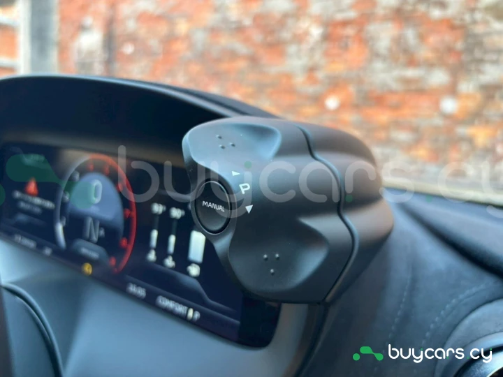 McLaren 750S Зеленый