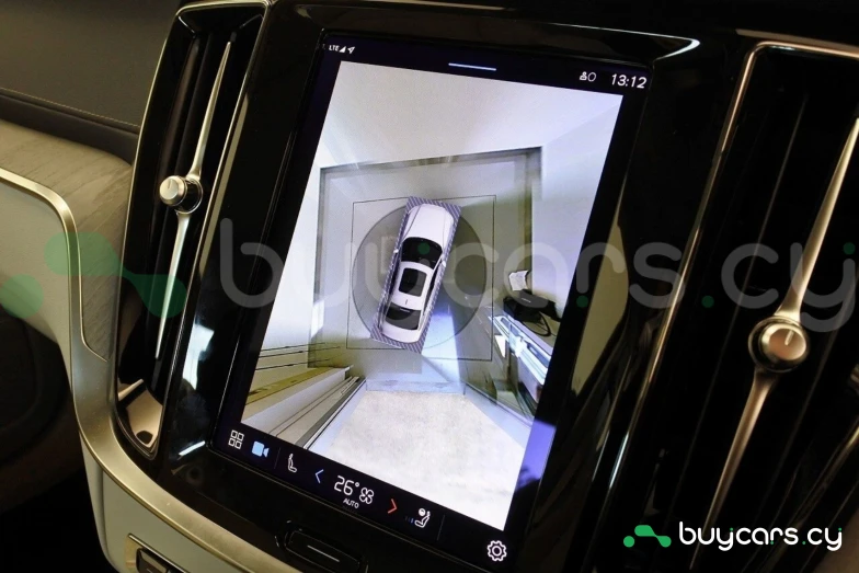 Volvo S60 Белый