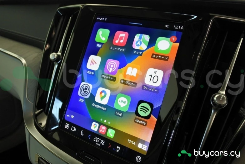 Volvo S60 Белый