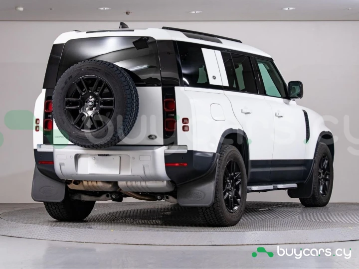 Land Rover Defender Белый