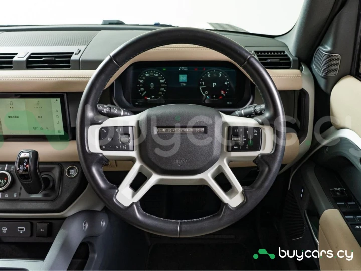 Land Rover Defender Белый