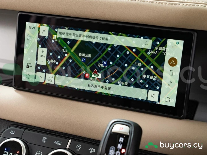 Land Rover Defender Белый