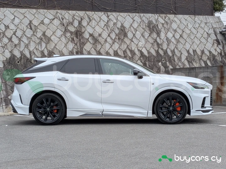 Lexus RX Белый