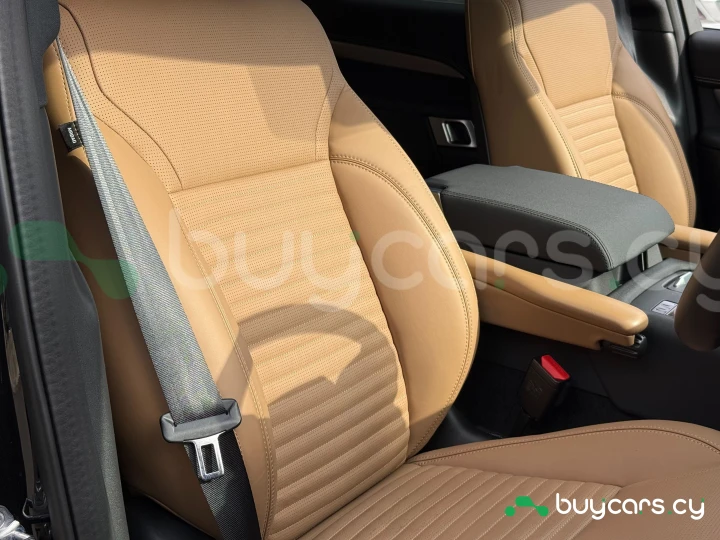 Land Rover Discovery Черный