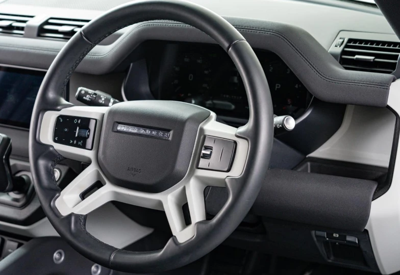 Land Rover Defender D300 Turbo, 2022 - 14