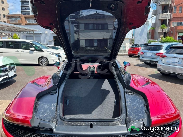 McLaren GT Красный