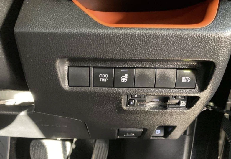Toyota RAV4 Adventure Off-Road Package II, 2023 - 7