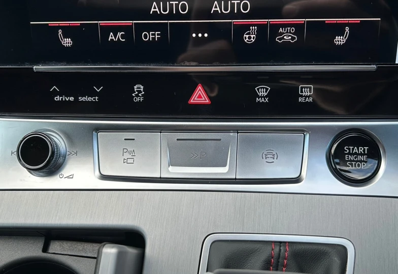Audi A7 sportback 40 TDI Quattro S Line, 2024 - 18
