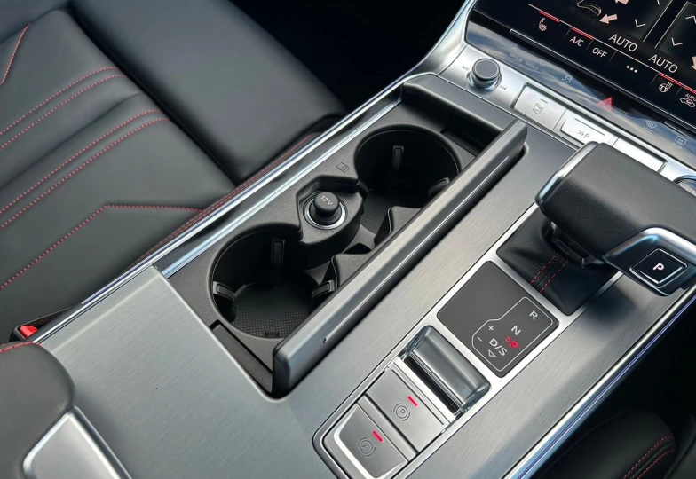 Audi A7 sportback 40 TDI Quattro S Line, 2024 - 20