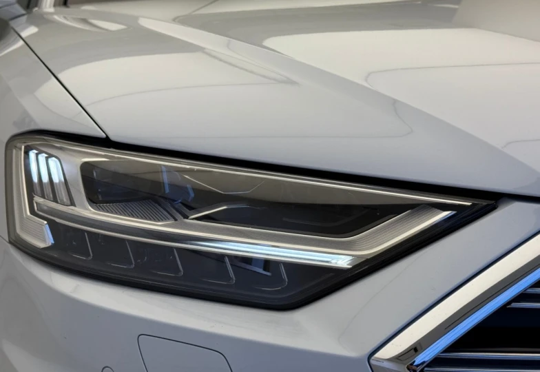 Audi A8 55 TFSI quattro, 2021 - 26