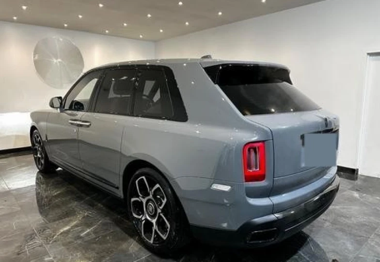 Rolls-Royce Cullinan , 2023 - 7