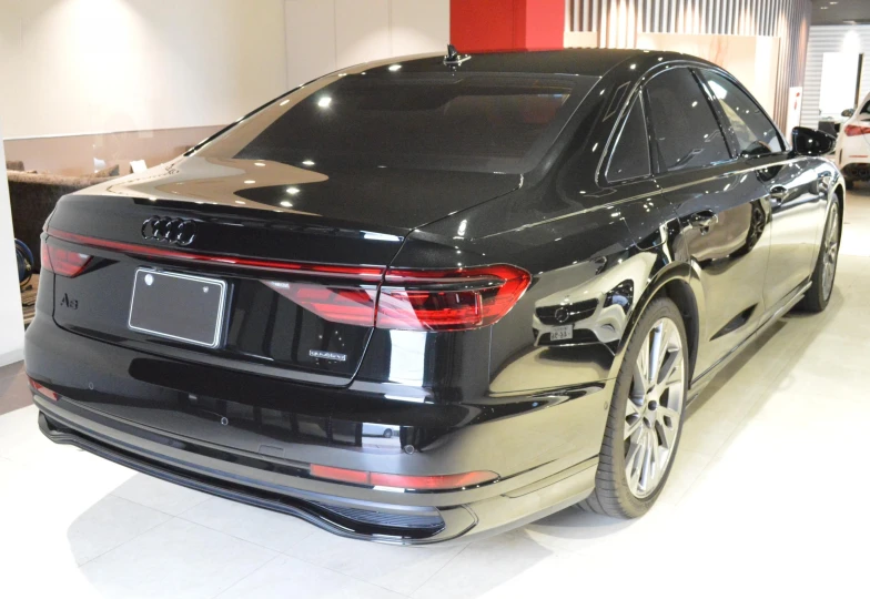 Audi A8 55 TFSI Quattro, 2022 - 5