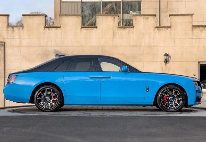Rolls-Royce Ghost Black Badge, 2022 - 7