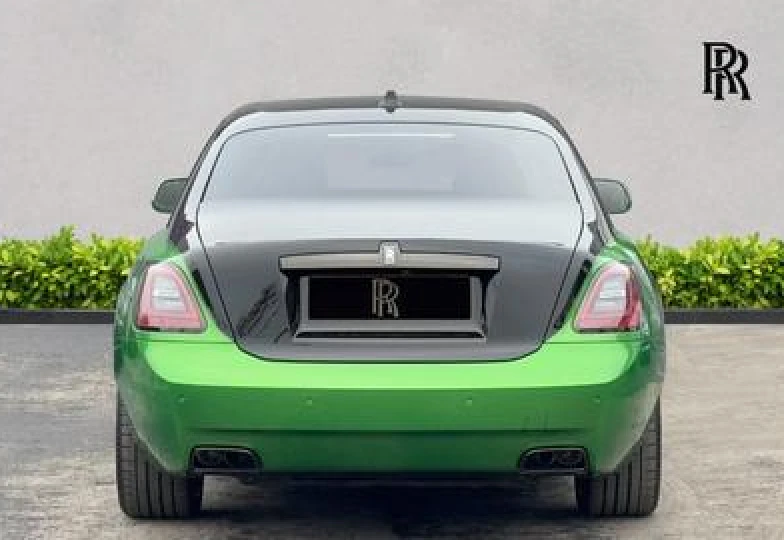 Rolls-Royce Ghost Black Badge, 2024 - 10