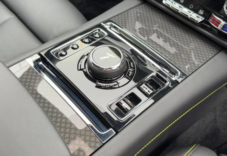 Rolls-Royce Ghost Black Badge, 2024 - 23