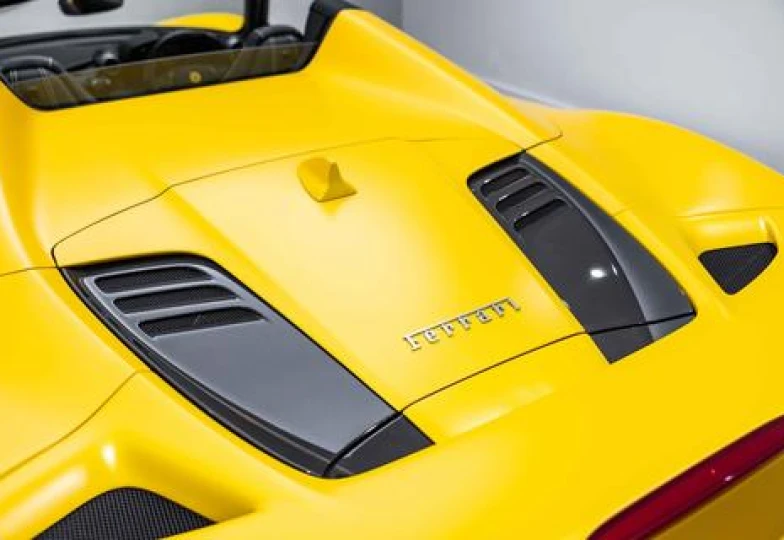 Ferrari F8 Spider V8 F1 DCT, 2022 - 4