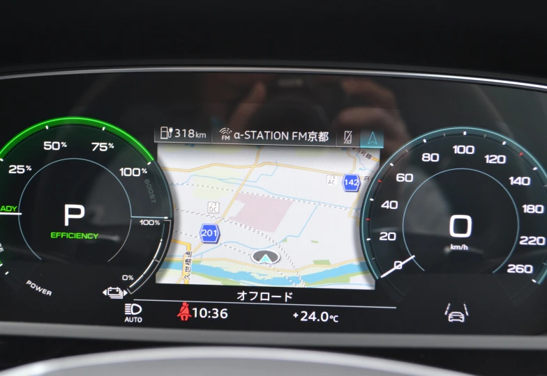 Audi Q8 e-tron 55 Quattro S Line, 2023 - 16