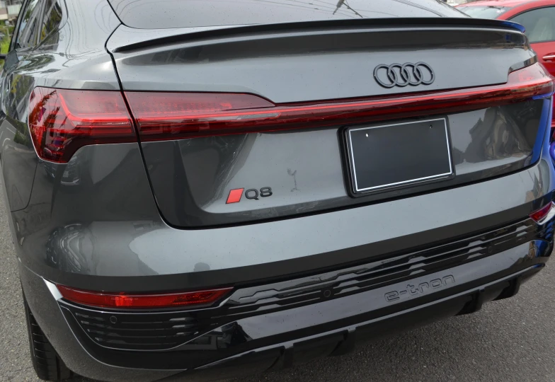 Audi Q8 e-tron 55 Quattro S Line, 2023 - 10