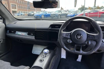 Maserati MC20 V6 DCT, 2022