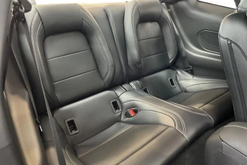 Ford Mustang GT, 2025