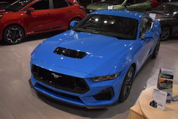 Ford Mustang GT, 2024