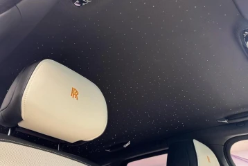 Rolls-Royce Cullinan Black Badge, 2023