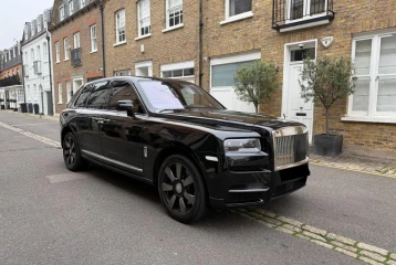 Rolls-Royce Cullinan , 2023