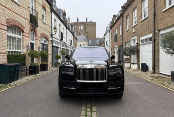Rolls-Royce Cullinan , 2023